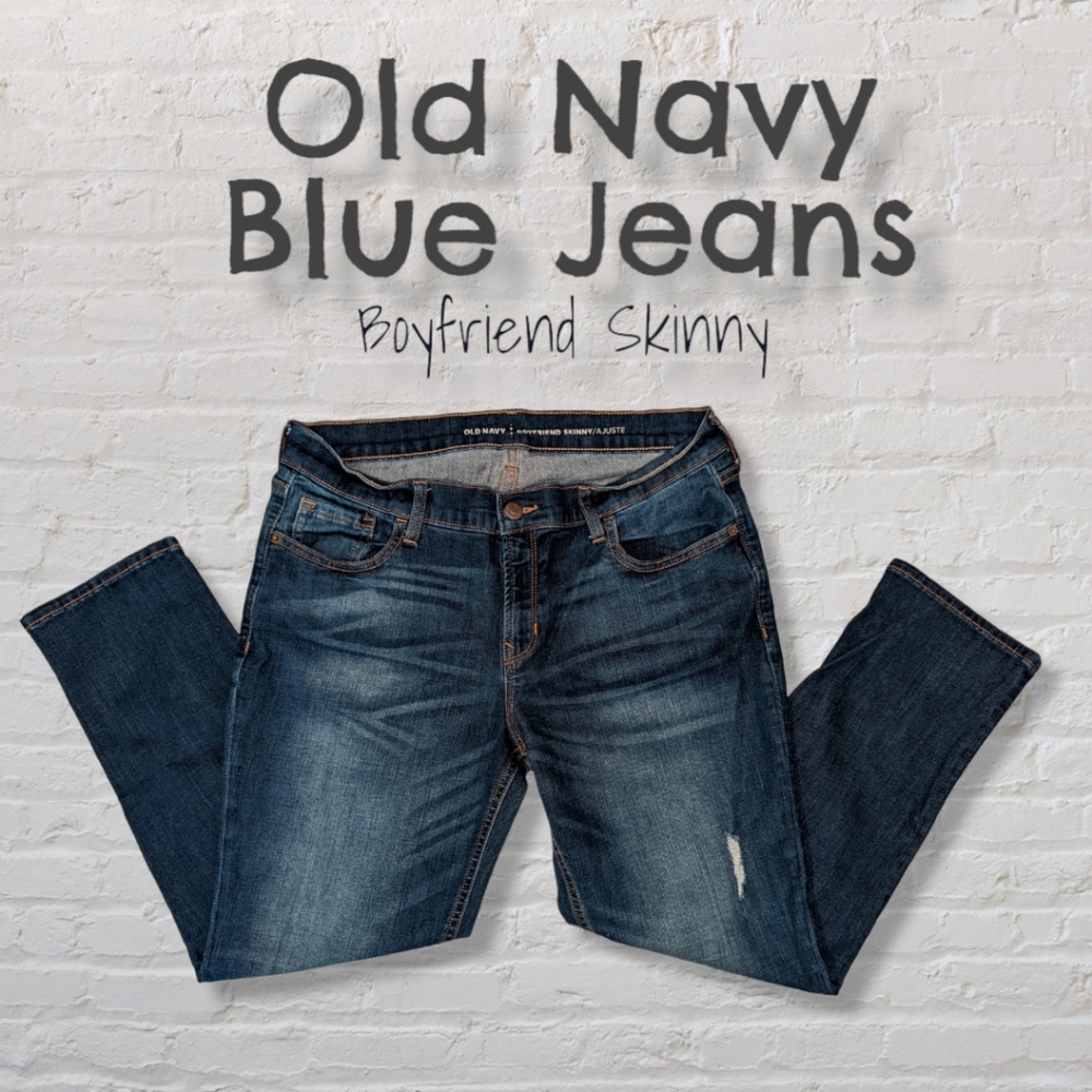Woman's Old Navy Boyfriend Skinny Jeans
